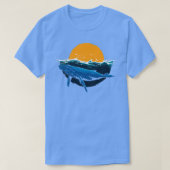 Whale Black Orca Ozean Swiming Sonnenaufgang T-Shirt (Design vorne)