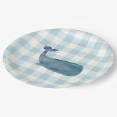 Whale Blue Gingham Baby Shower Pappteller (Schrägansicht)