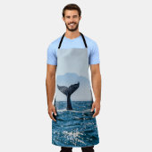 Whale Schwanz Seascape: Dramatisches Wasser. Schürze (Getragen)
