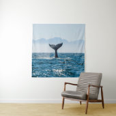 Whale Schwanz Seascape: Dramatisches Wasser. Wandteppich (Beispiel)