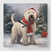 Wheaten Terrier Dog im Schnee Weihnachten Quadratische Wanduhr (Vorderseite)