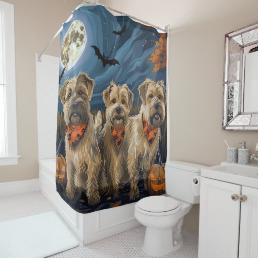 Wheaten Terrier Halloween Spooky Duschvorhang (Beispiel)