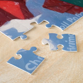 Wheaten Terrier läuft im Schnee mit Weihnachtshut Puzzle (Seite)