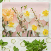 Where Love Blooms Kitchen Towel | Spring Romance  Geschirrtuch (Gefaltet)