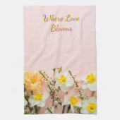 Where Love Blooms Kitchen Towel | Spring Romance  Geschirrtuch (Vertikal)