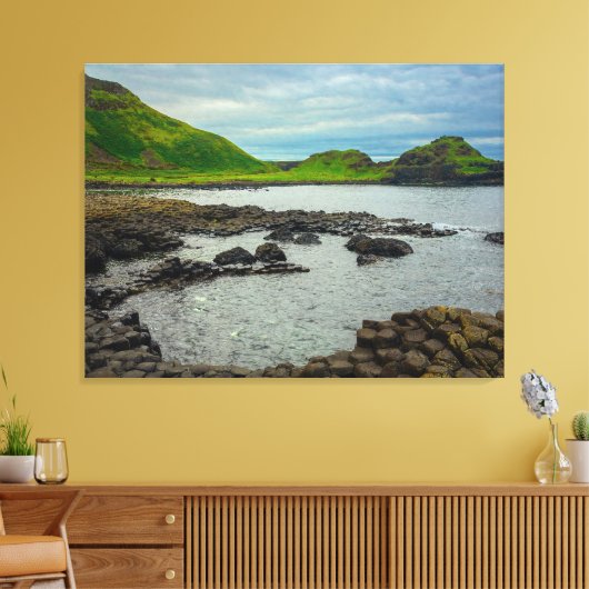 Where Stone Meets Legend Leinwanddruck (Insitu (Wohnzimmer))