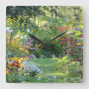 Where Three Gardens Meet Quadratische Wanduhr