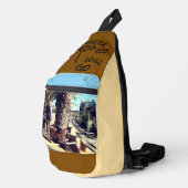 Where You Go Friends Print Cut Sew Bag Crossbody Bag (Rechte Ecke)