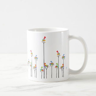 Whimscal tweeten Vögel u. bunte punktierte Kaffeetasse