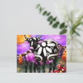 Whimsical Abstract Momma & Baby Cow Funky Farm Postkarte (Stehend Vorderseite)