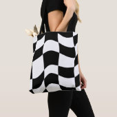 Whimsical Allure: Liniert Gemustert Abstrakt Tasche (Von Nahem)