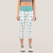Whimsical Aqua Blue Sea Turtles Nautical Pattern Capri Leggings (Vorderseite)