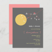 Whimsical Baby Shower Nesting Bird Family Tree Einladungspostkarte (Vorne/Hinten)