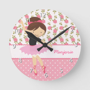 Whimsical Ballerina Floral Pink Girly Personalized Runde Wanduhr