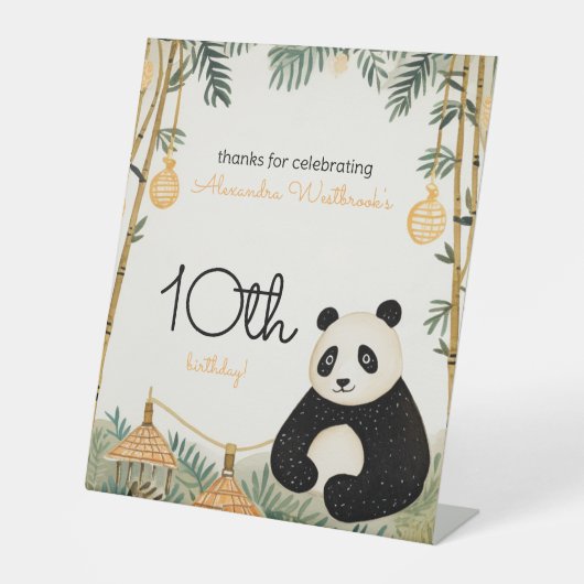 Whimsical Beige Bamboo und Panda Birthday Party Sockelschild (Vorderseite)