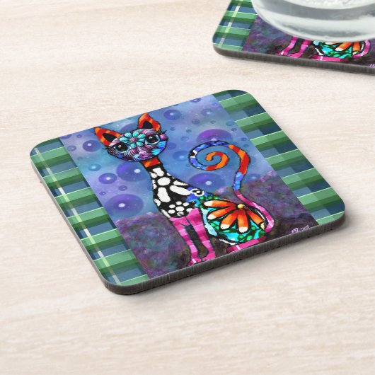 Whimsical Big-Eyed Funky Kitty Cat Abstract Getränkeuntersetzer (Linke Seite)