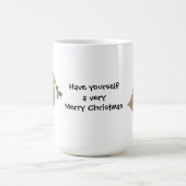 Whimsical Bird mit einem Sprig Holly Kaffeetasse (Mittel)