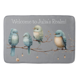 Whimsical Birds on Branches Zeitlose Eleganz Badematte