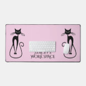 Whimsical Black Cat Pink Personal Schreibtischunterlage (Tastatur & Maus)