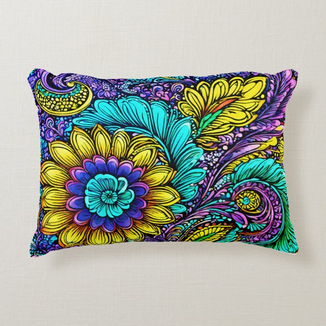 Whimsical Blooms Accent Pillow Dekokissen (Vorderseite)