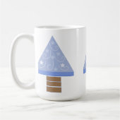 Whimsical Blue Christmas Trees Kaffeetasse (Links)