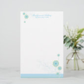 Whimsical Blue Snow Blume Wirbel Winter Hochzeit Briefpapier (Stehend Vorderseite)