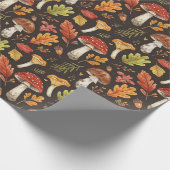 Whimsical Boho Autumn Mushrooms Leaves on Black Geschenkpapier (Ecke)