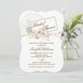 Whimsical Boho Floral Pearl Wreath Brautparty Einladung (Stehend Vorderseite)