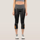 Whimsical Boho Owl & Tropical Monstera Leaf Capri Leggings (Vorderseite)