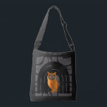 Whimsical Boho Owl & Tropical Monstera Leaf Tragetaschen Mit Langen Trägern<br><div class="desc">Embrace a blend of mystical charm and tropical vibes with this unique surface pattern. Featuring a rhythmic arrangement of wise owls nestled in boho-style arches alongside iridescent owls and lush Monstera leaves, this design is perfect for those who love eclectic and modern nature-inspired aesthetics. Whether you are looking to create...</div>