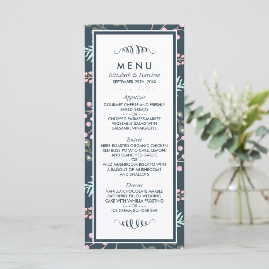 Whimsical Botanical Berry Wedding Menu Menükarte (Stehend Vorderseite)