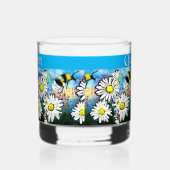 Whimsical Bumble Bee in Daisies Personalisiert Whiskyglas (Links)