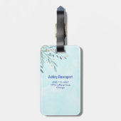 Whimsical Bunny Riding in einem Heißluftballon Cus Gepäckanhänger (Rückseite vertikal)