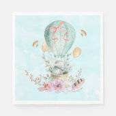 Whimsical Bunny Riding in einem Heißluftballon Serviette (Vorderseite)