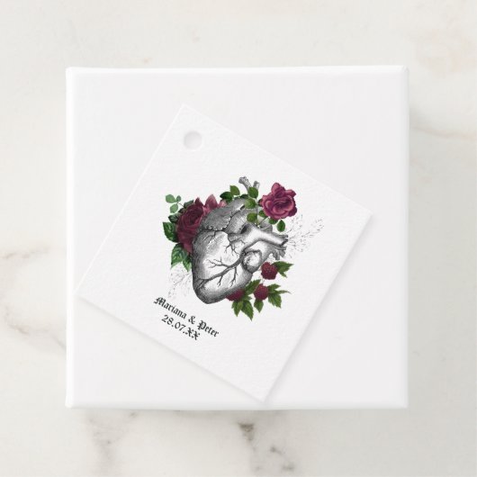 Whimsical Burgundy Floral Gothic Wedding Geschenkanhänger (Beispiel)