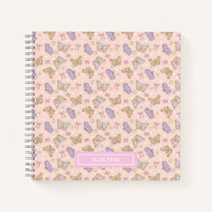 Whimsical Butterfly Girl Personalisiert Notizblock