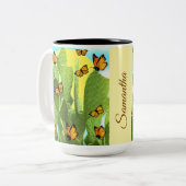 Whimsical Cactus And Butterflies Zweifarbige Tasse (Vorderseite Links)
