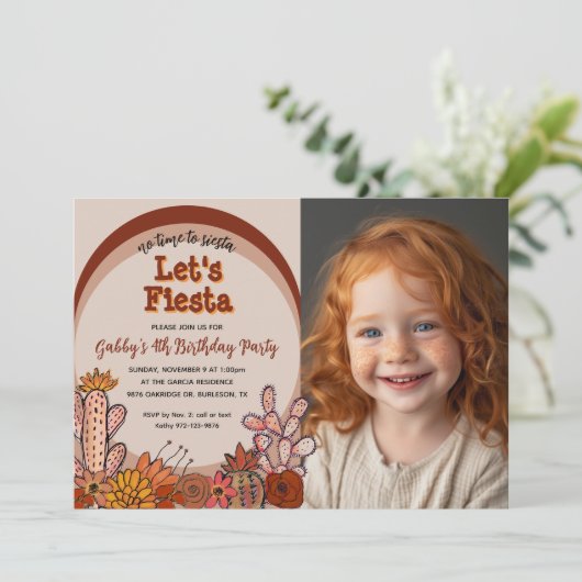 Whimsical Cactus Blume Retro Fiesta Kind Geburtsta Einladung (Stehend Vorderseite)