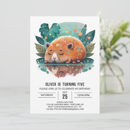 Whimsical Capybara Einladung (Stehend Vorderseite)