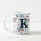 Whimsical Cat Pattern, Blaugraues Monogramm Kaffeetasse (Links)