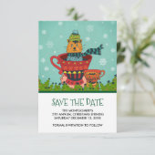 Whimsical Cat Sitzen in einem Teacup Weihnachten Save The Date (Stehend Vorderseite)