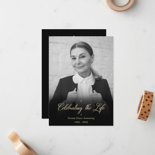 Whimsical Celebrating the Life Photo Funeral Mitteilungskarte (Vorderseite/Rückseite Beispiel)