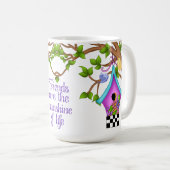 Whimsical Checkerboard Birdhouse Kaffeetasse (VorderseiteRechts)