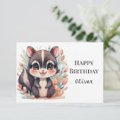 Whimsical Children's Skunk zum Geburtstag Karte (Stehend Vorderseite)
