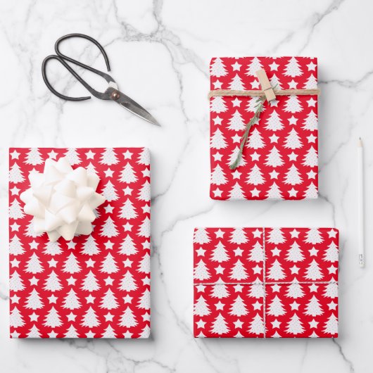 Whimsical Christmas Tree Star Red White Geschenkpapier Set (Vorderseite)