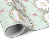 Whimsical Christmas Wreaths and Toys Geschenkpapier (Rolleneckpunkt)