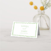 Whimsical Citrus Green Wavy Border Wedding Platzkarte (Rückseite)