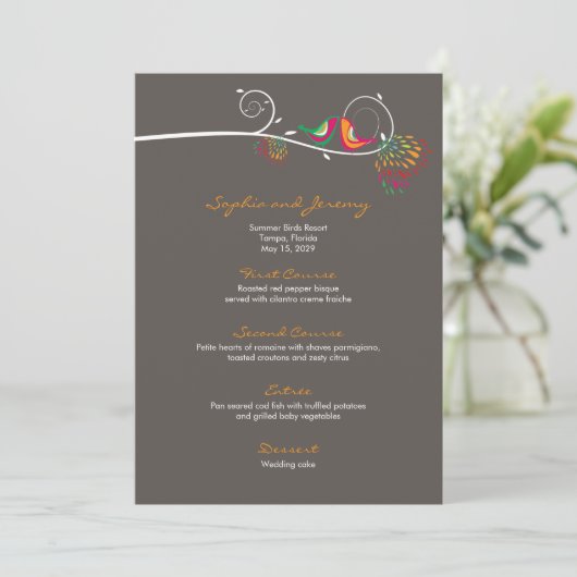 Whimsical Colorful Kissing Summer Birds Wedding Menükarte (Stehend Vorderseite)