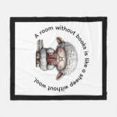 Whimsical Cute Sheep Reading a Book Fleecedecke (Vorderseite (Horizontal))