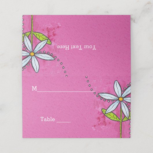 Whimsical Daisy Blume Blätter auf Bright Pink Platzkarte (Außenseite Aufgefaltet)